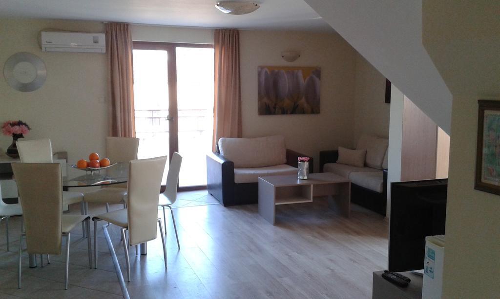 Summer Breeze Apartments Sunny Beach Exterior foto